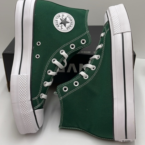Converse Men’s CTAS LIFT HI
MIDNIGHT CLOVER/WHITE/BLACK A09987C Platforms Sneakr - Picture 12 of 16